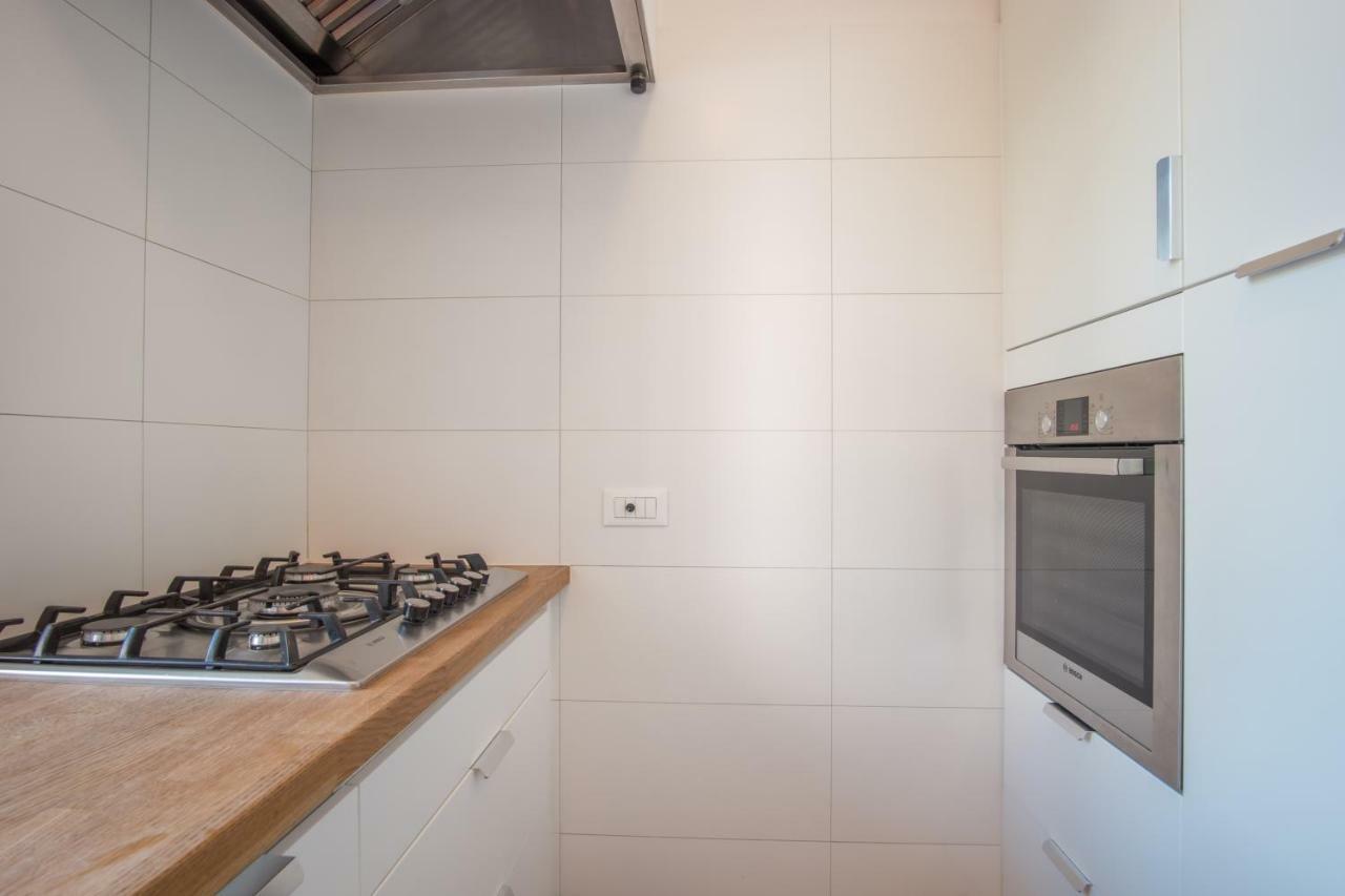 Luxury Central Apartment リュブリャナ エクステリア 写真