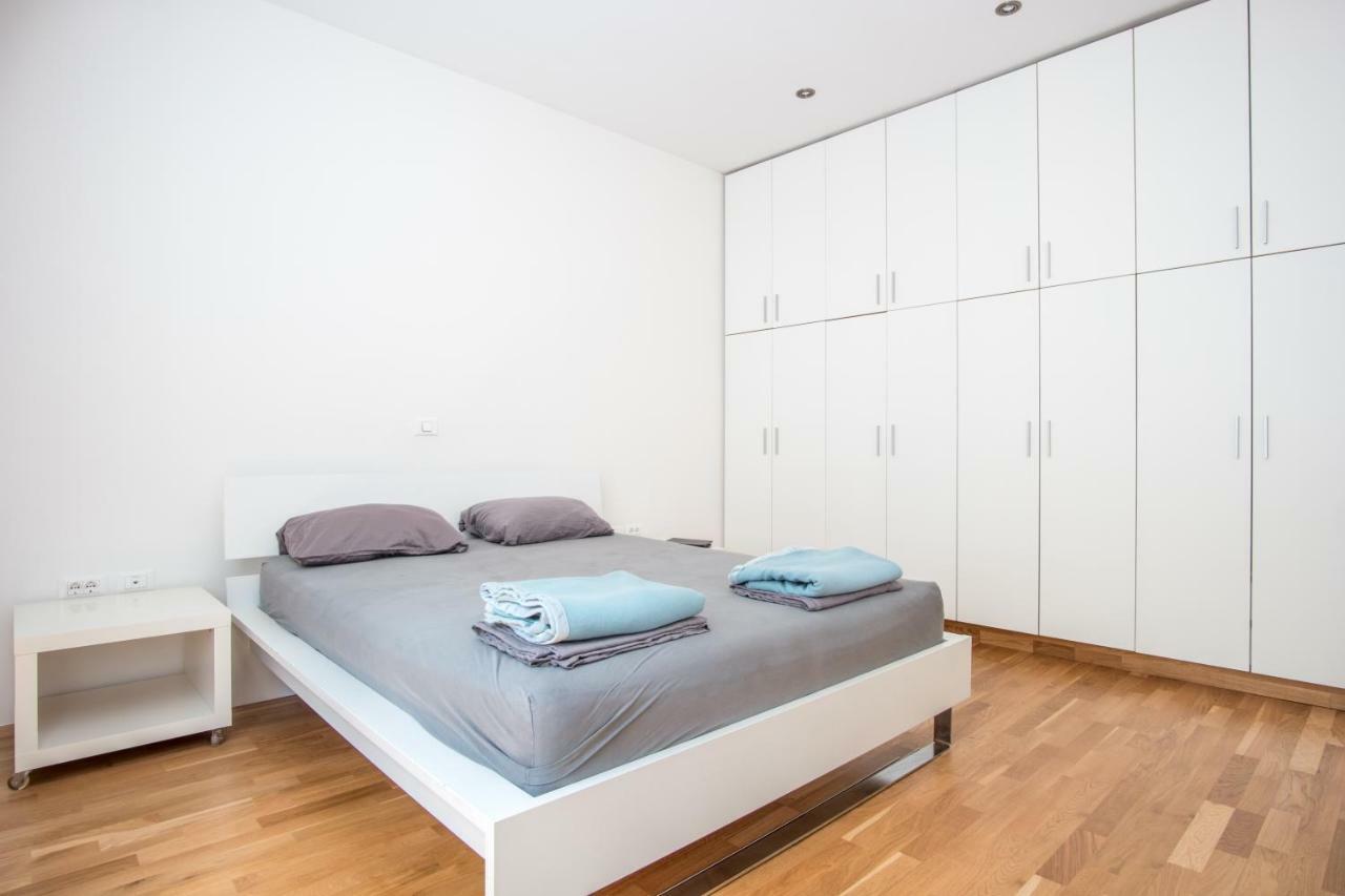 Luxury Central Apartment リュブリャナ エクステリア 写真